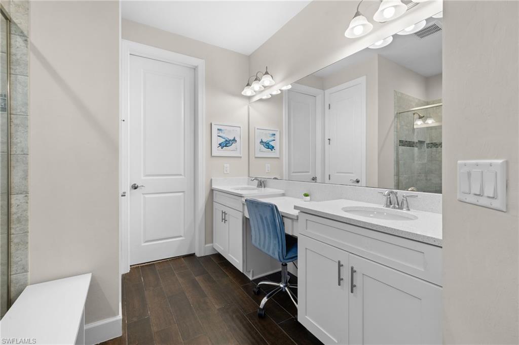 ESPLANADE - Residential