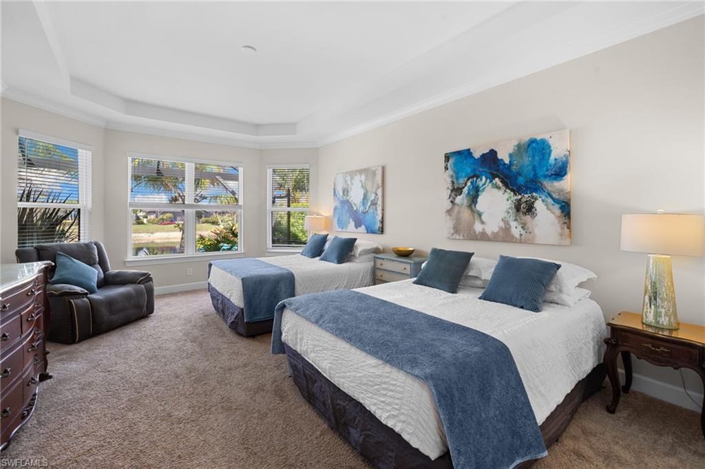 ESPLANADE - Residential