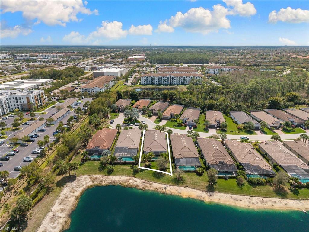 ESPLANADE - Residential