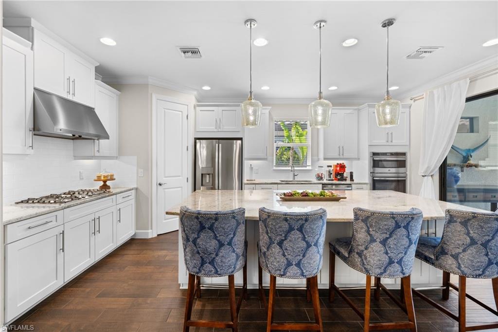 ESPLANADE - Residential