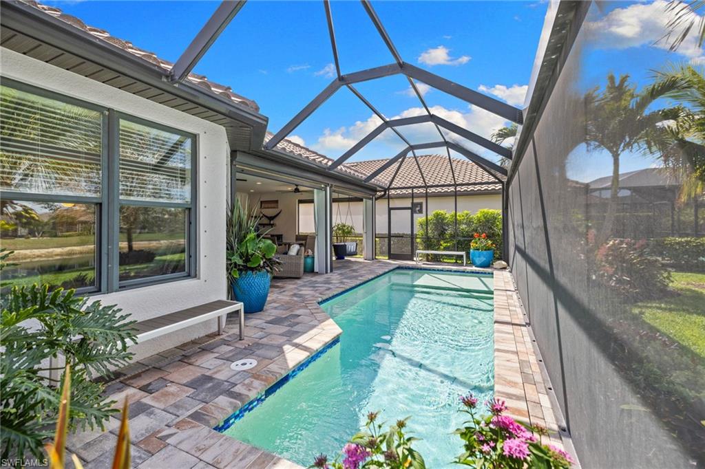 ESPLANADE - Residential