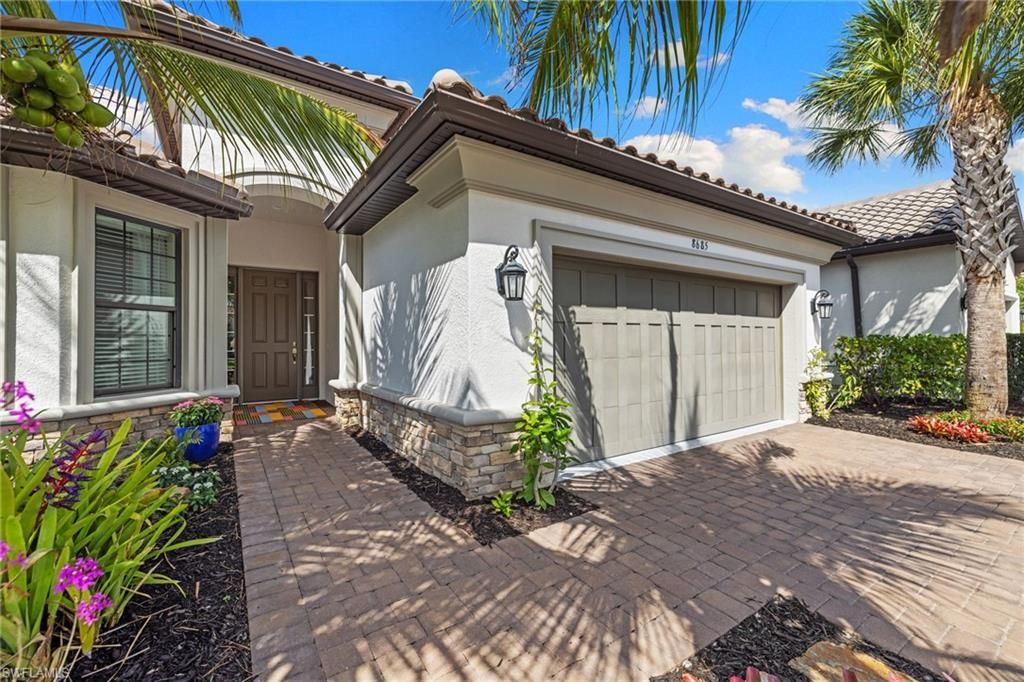 Photo of 8685 Dilillo CT, NAPLES, FL 34119 (MLS # 226011580)