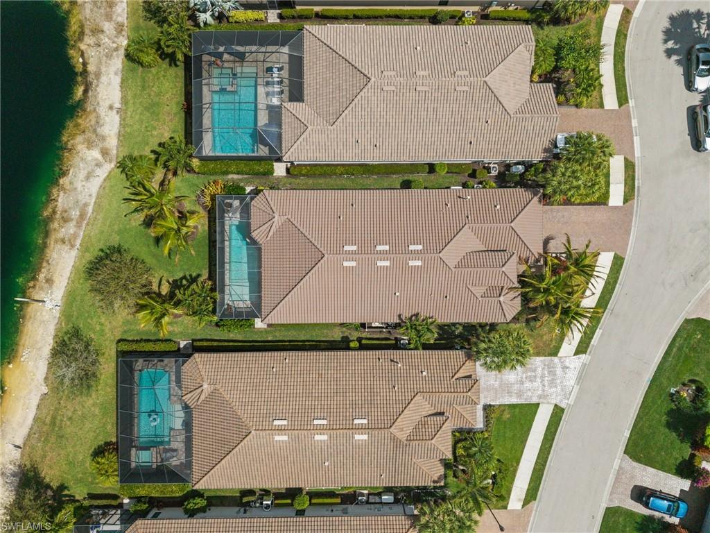 ESPLANADE - Residential