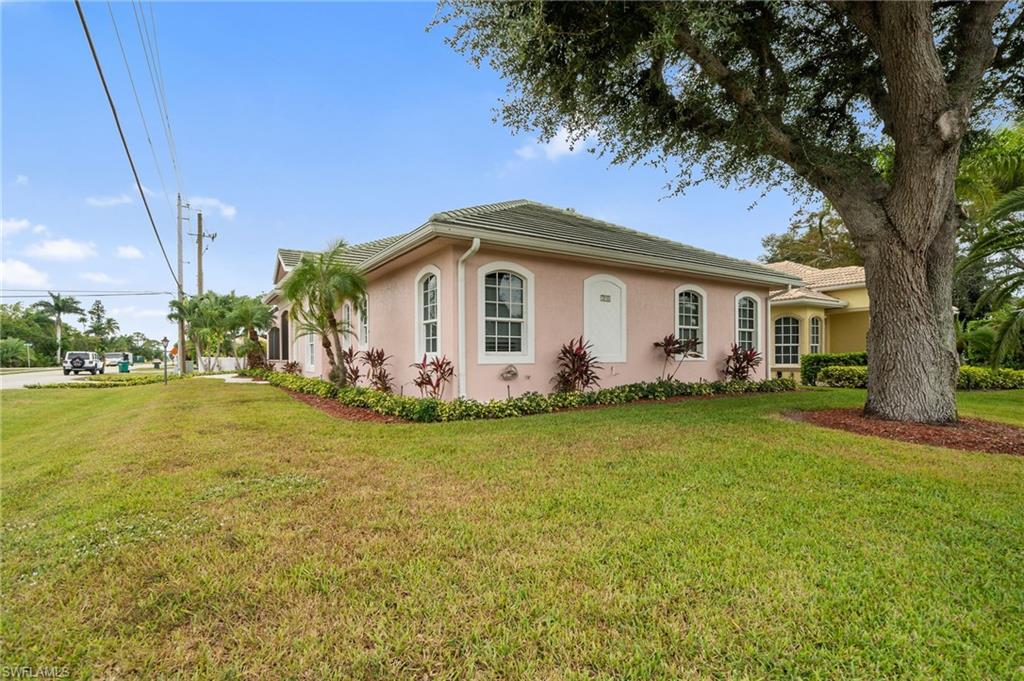 NAPLES PARK - Residential