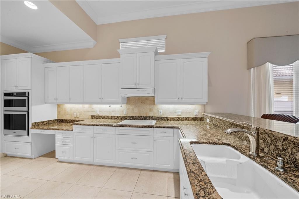 NAPLES PARK - Residential