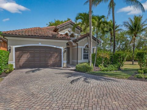 5757 Mango CIR NAPLES FL 34110