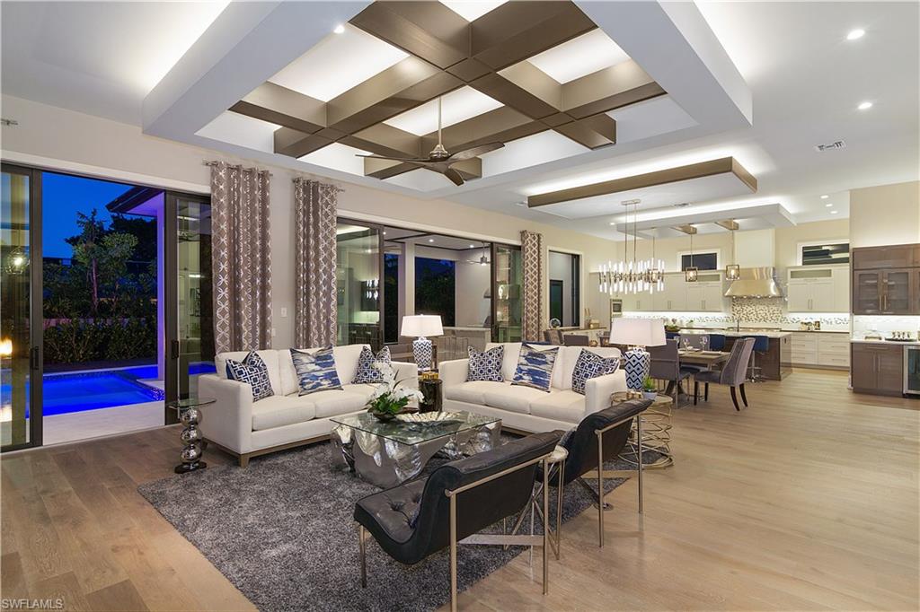 MOORINGS - Residential