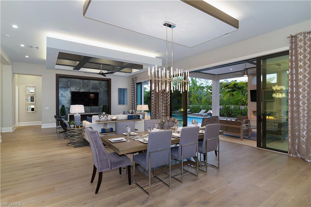 MOORINGS - Residential