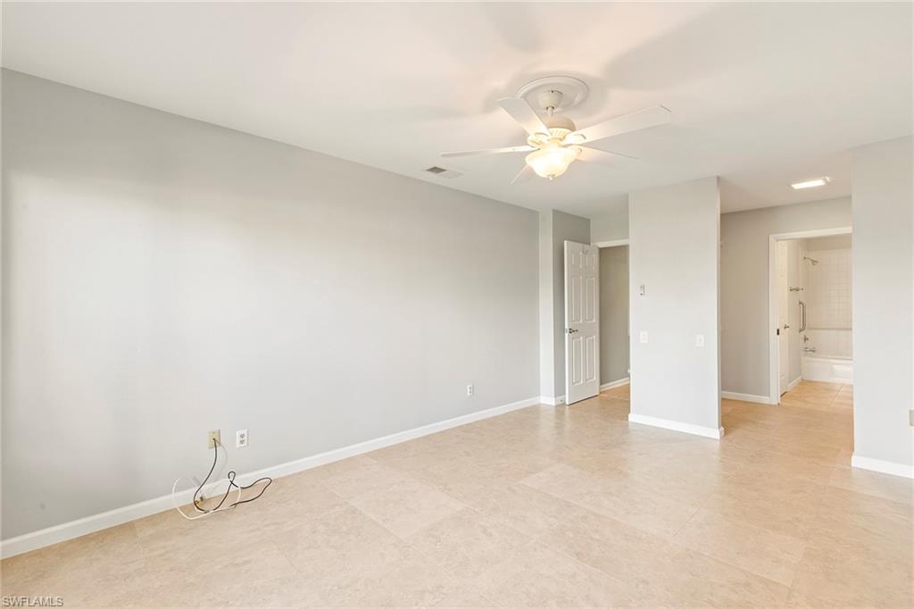 SEVEN LAKES - Residential