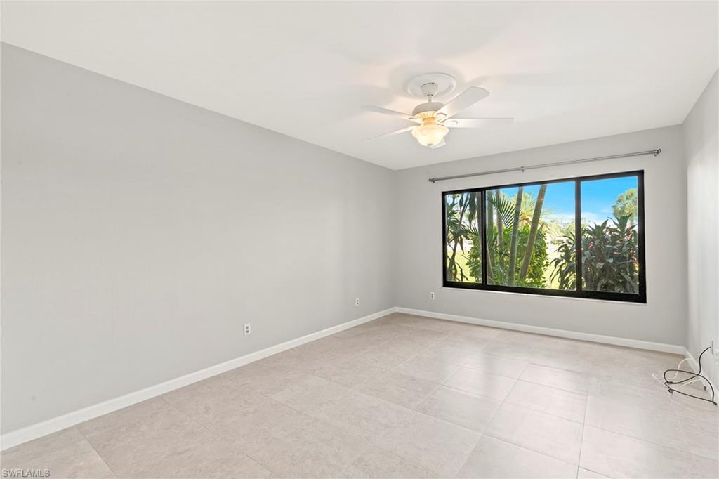 SEVEN LAKES - Residential