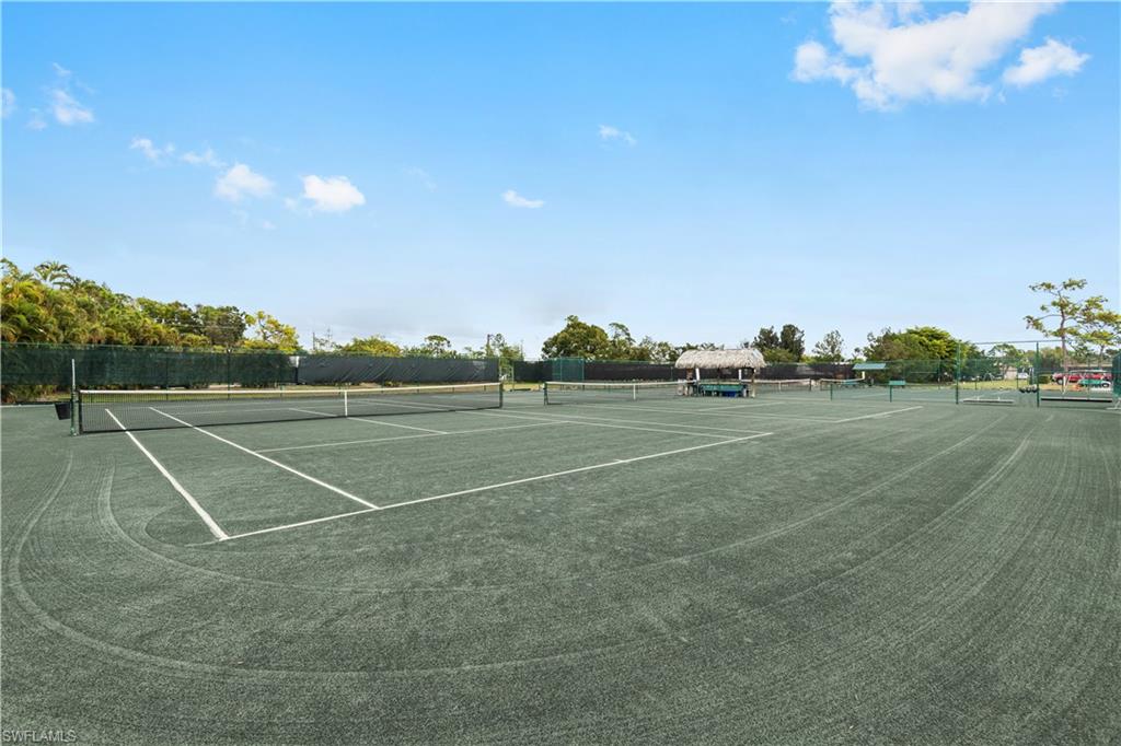 SEVEN LAKES - Residential