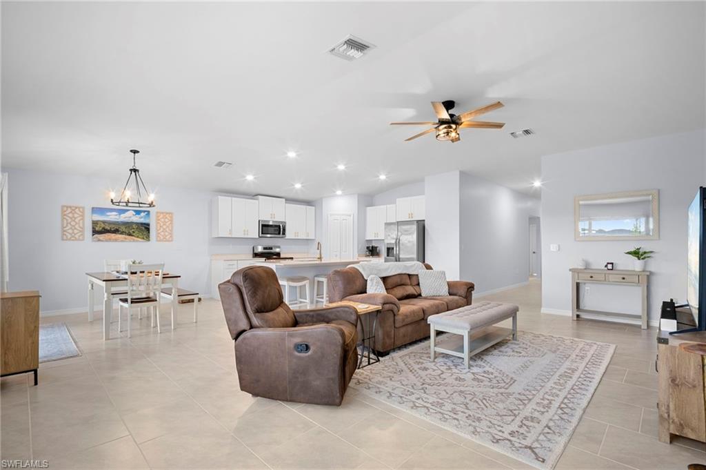 CRANE LANDING - Residential Lease