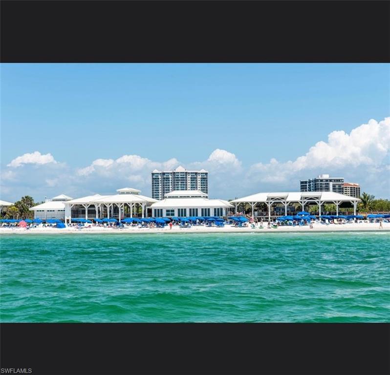 BARRINGTON AT PELICAN BAY - Residential