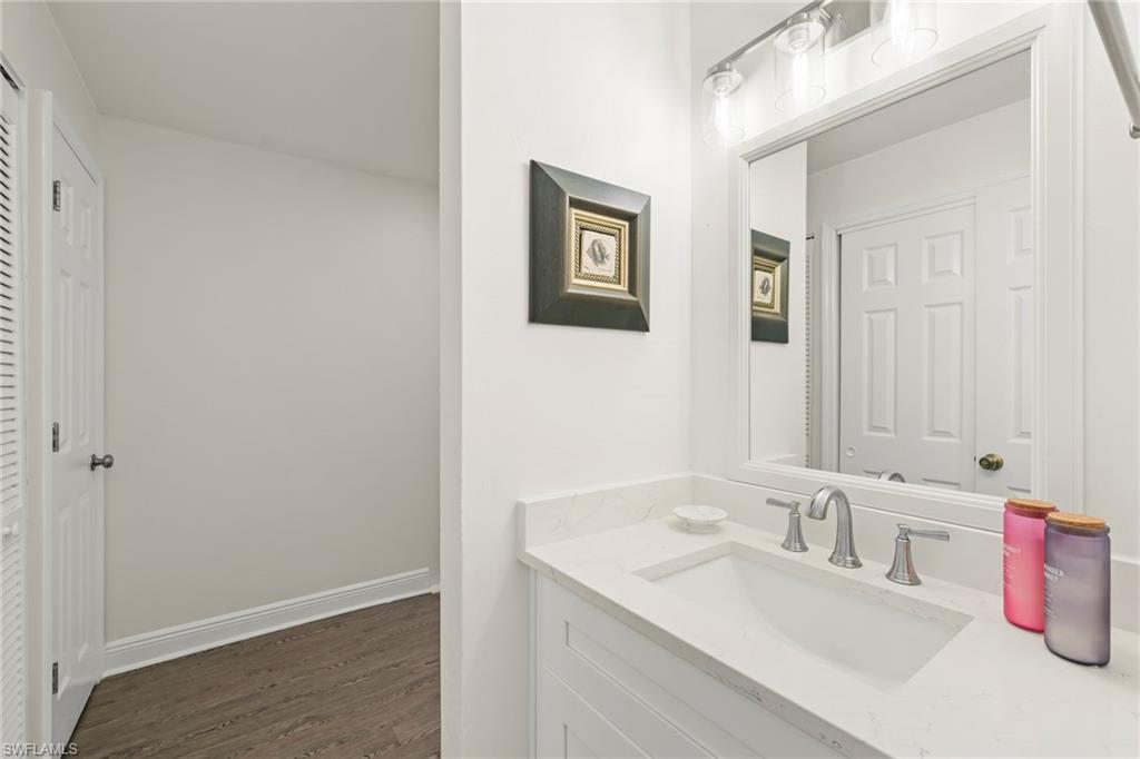 TENNIS VILLAS - Residential