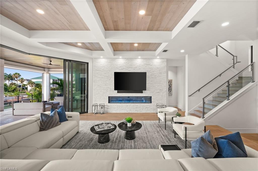 CONNERS - Residential