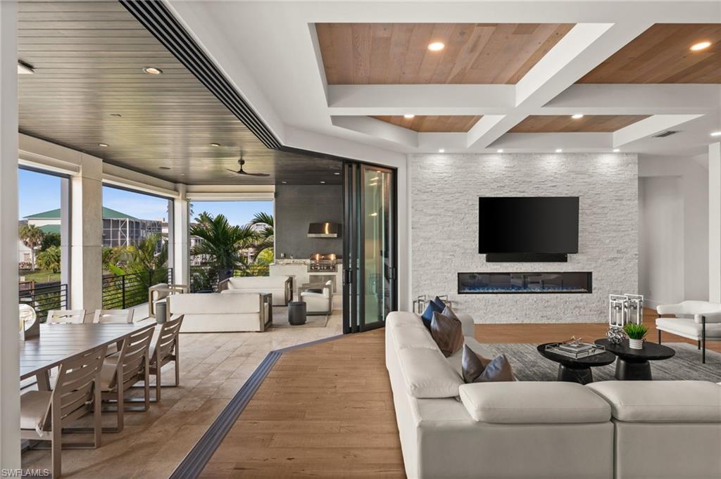 CONNERS - Residential