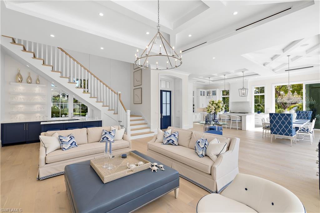 OLDE NAPLES - Residential