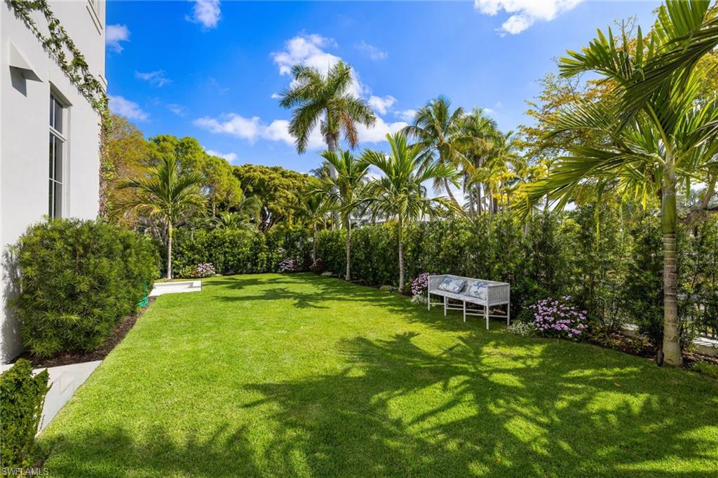 OLDE NAPLES - Residential