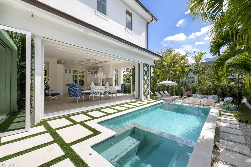 OLDE NAPLES - Residential