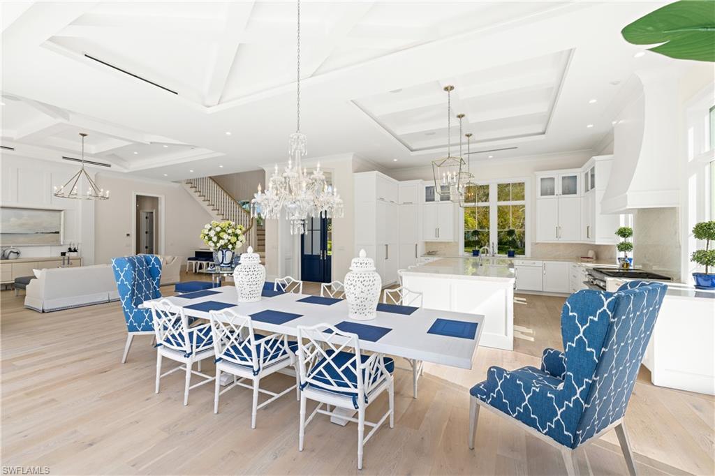 OLDE NAPLES - Residential