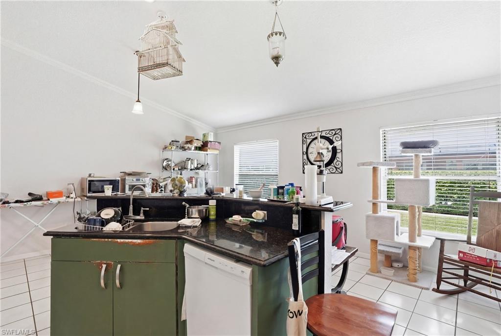 QUAIL HOLLOW - Residential