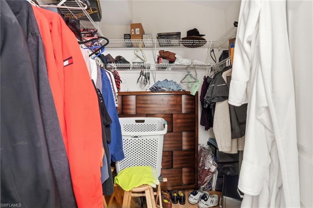 QUAIL HOLLOW - Residential