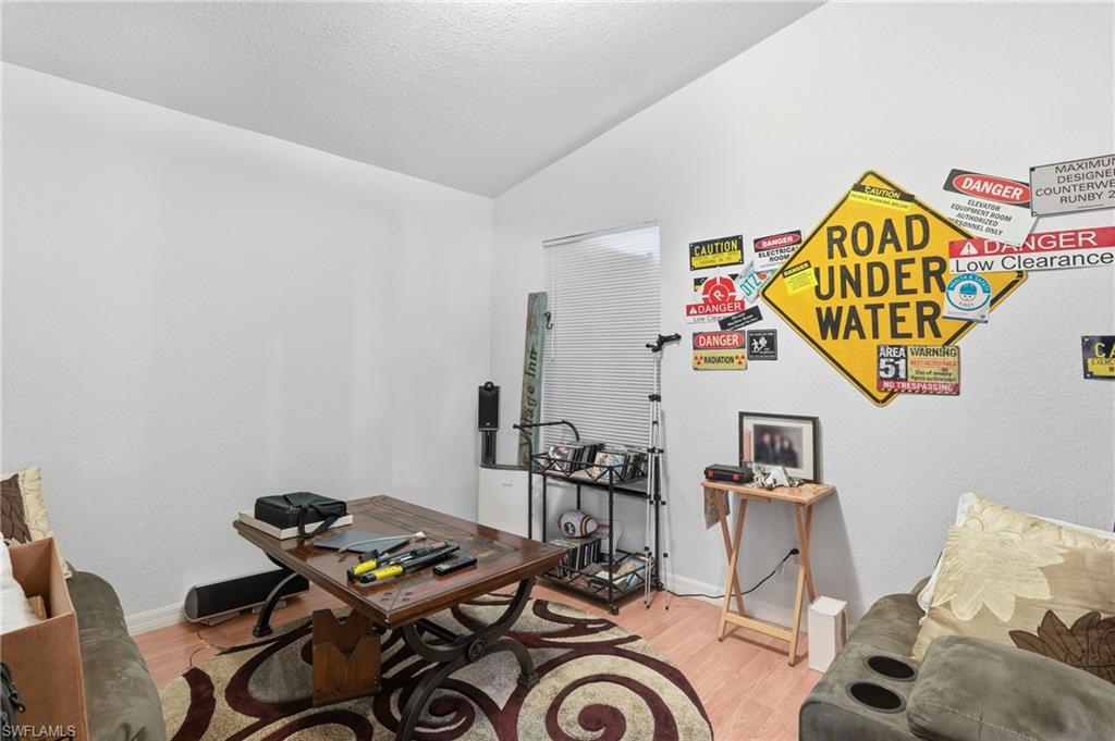 QUAIL HOLLOW - Residential