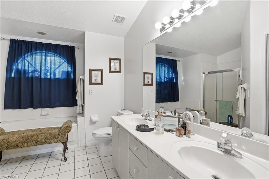 QUAIL HOLLOW - Residential