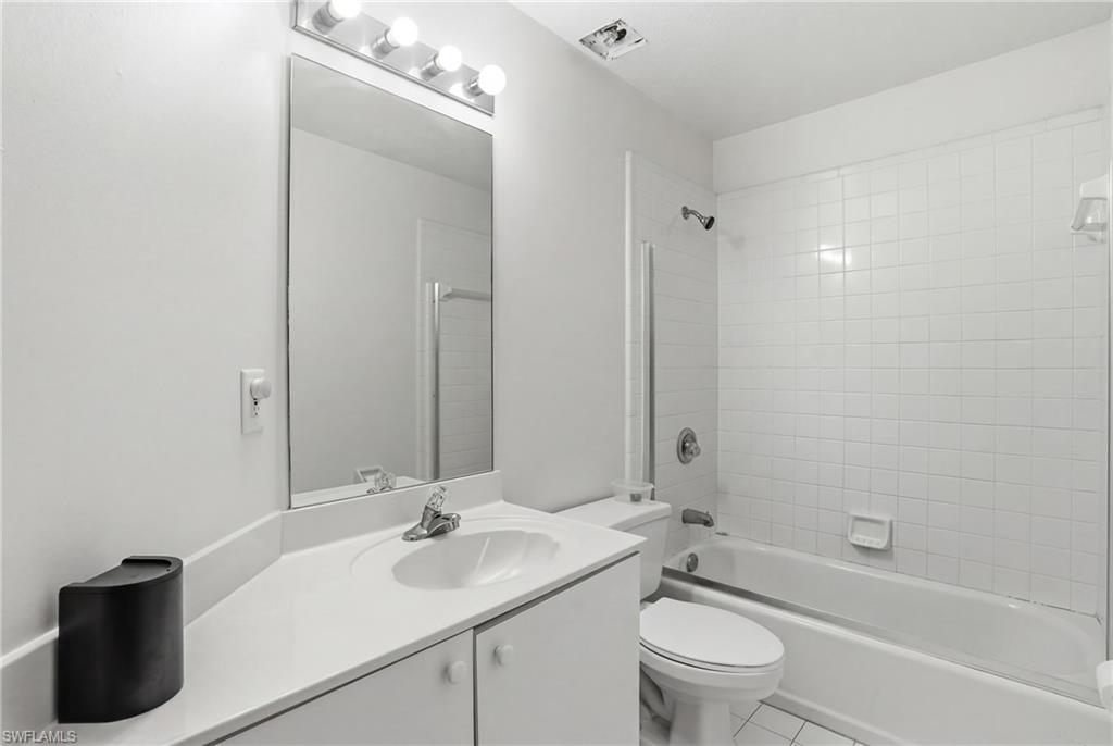 QUAIL HOLLOW - Residential