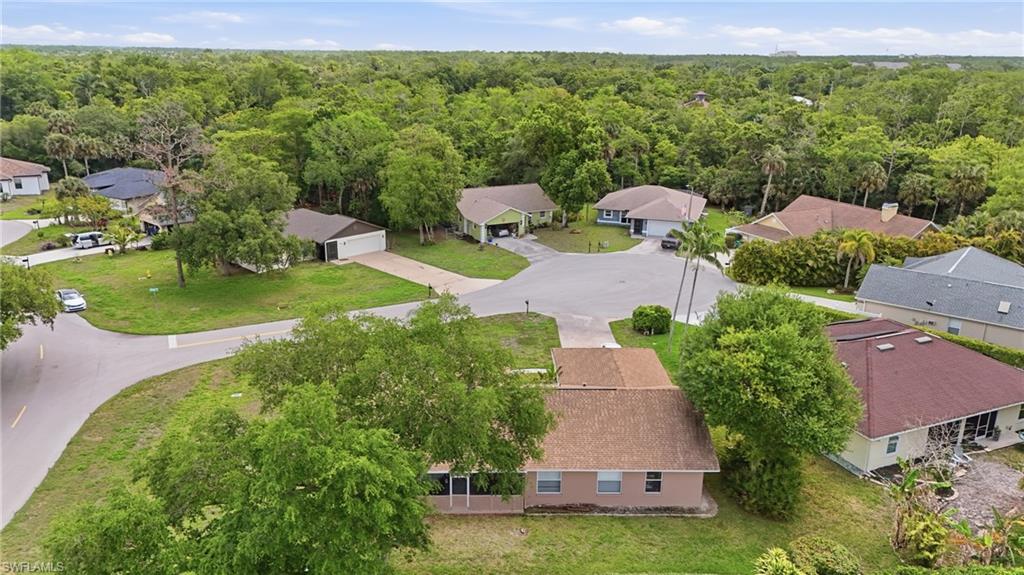 QUAIL HOLLOW - Residential