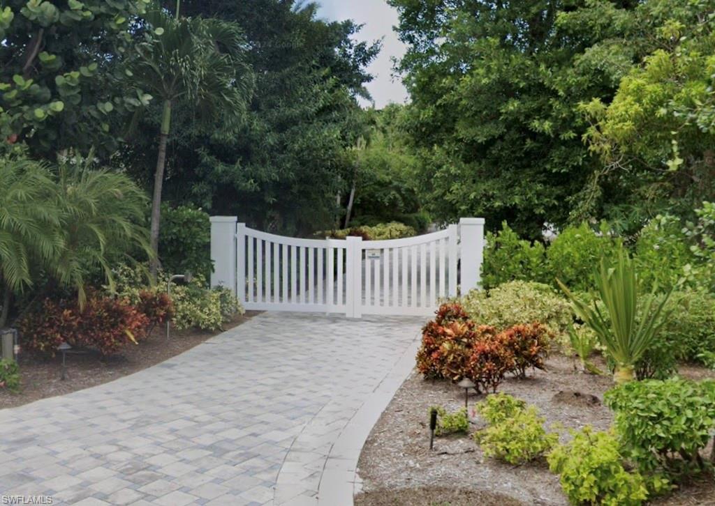 METES AND BOUNDS - Residential