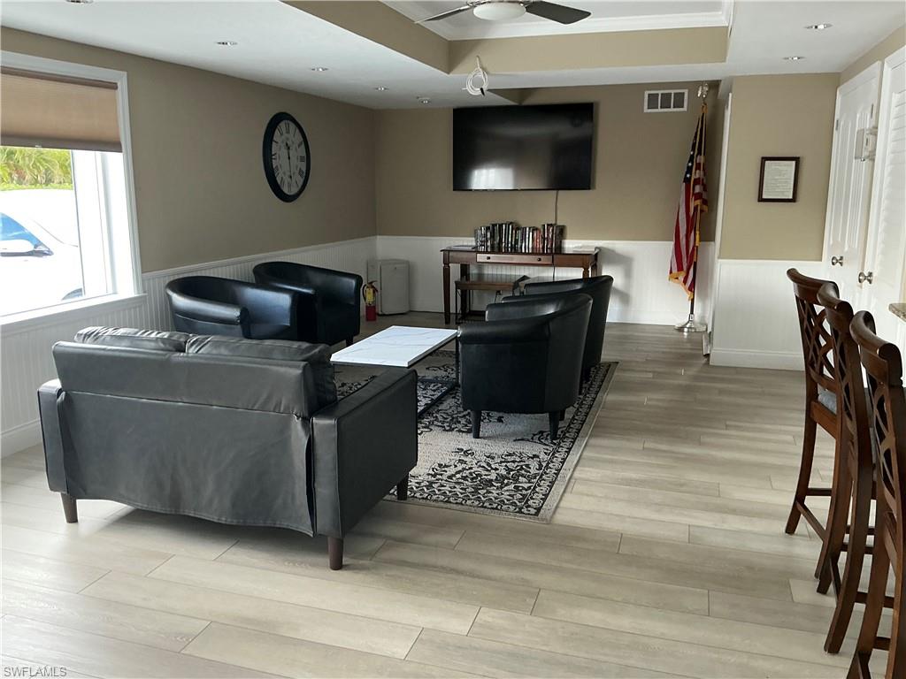 PALM BEACH LANDINGS - Residential Lease