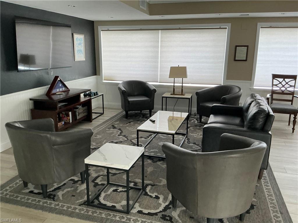 PALM BEACH LANDINGS - Residential Lease