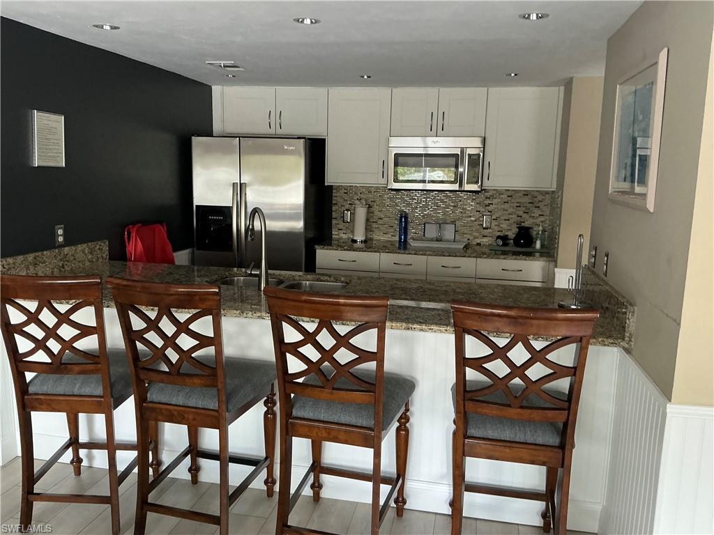 PALM BEACH LANDINGS - Residential Lease