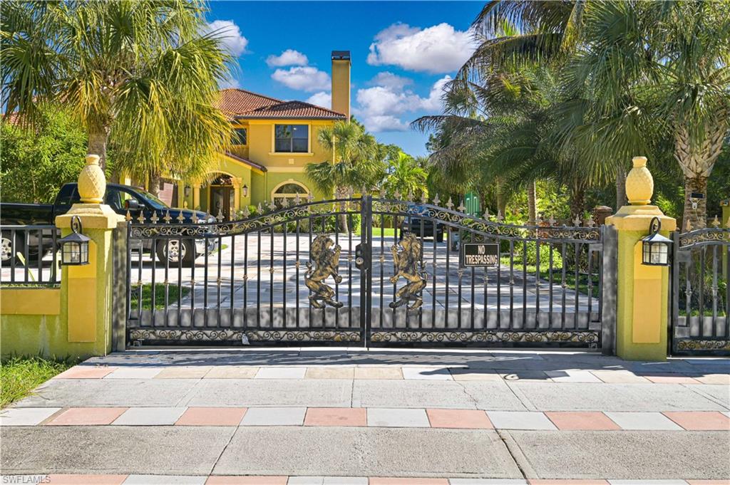 LEHIGH ACRES - Residential