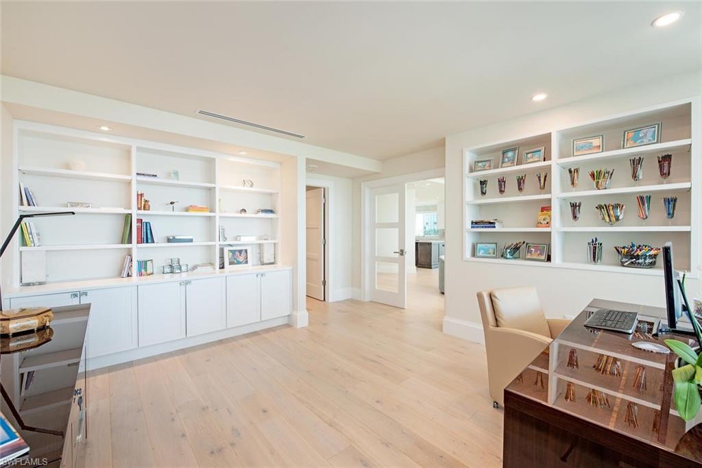 LE CIEL PARK TOWER - Residential