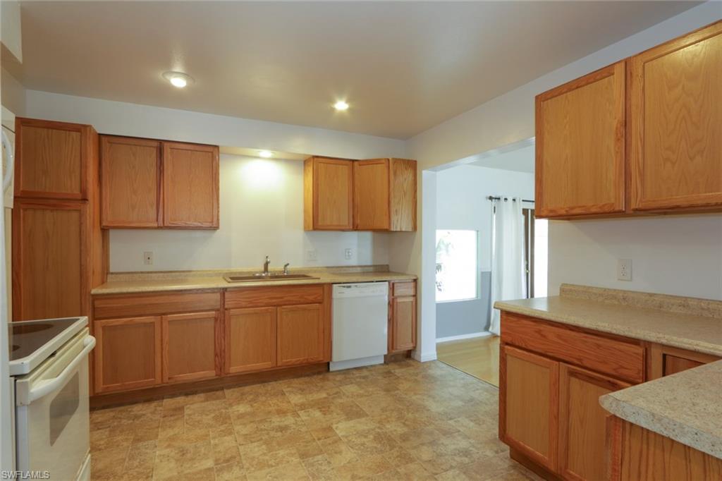 Fort Myers Villas - Residential