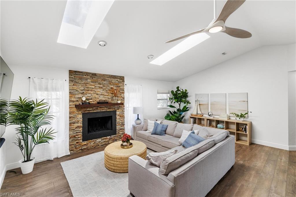 GULF ACRES - Residential