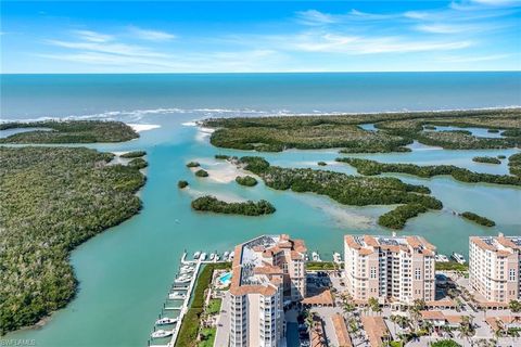 425 Dockside DR 604 NAPLES FL 34110