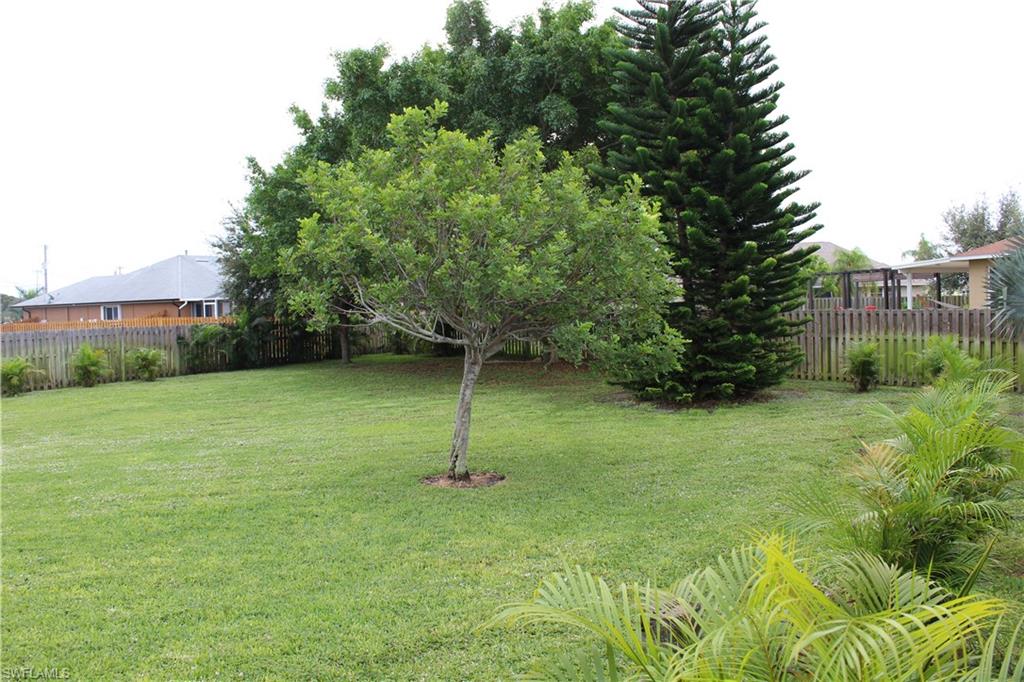 CAPE CORAL - Residential