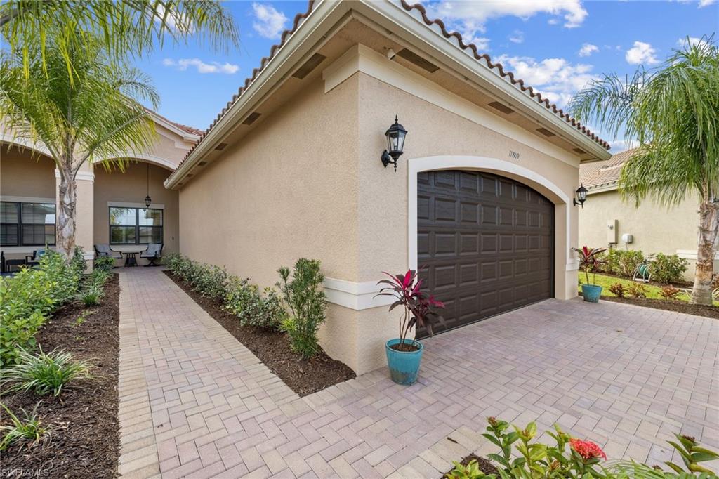 MARINA BAY - Residential