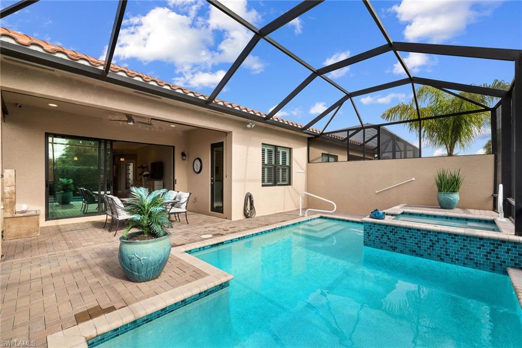 MARINA BAY - Residential