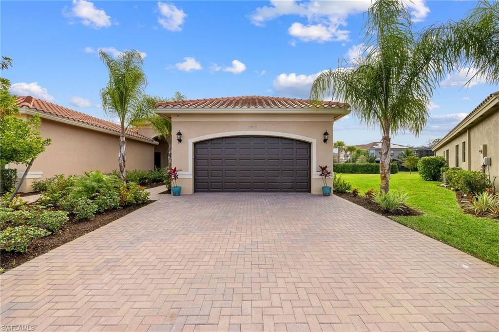 MARINA BAY - Residential