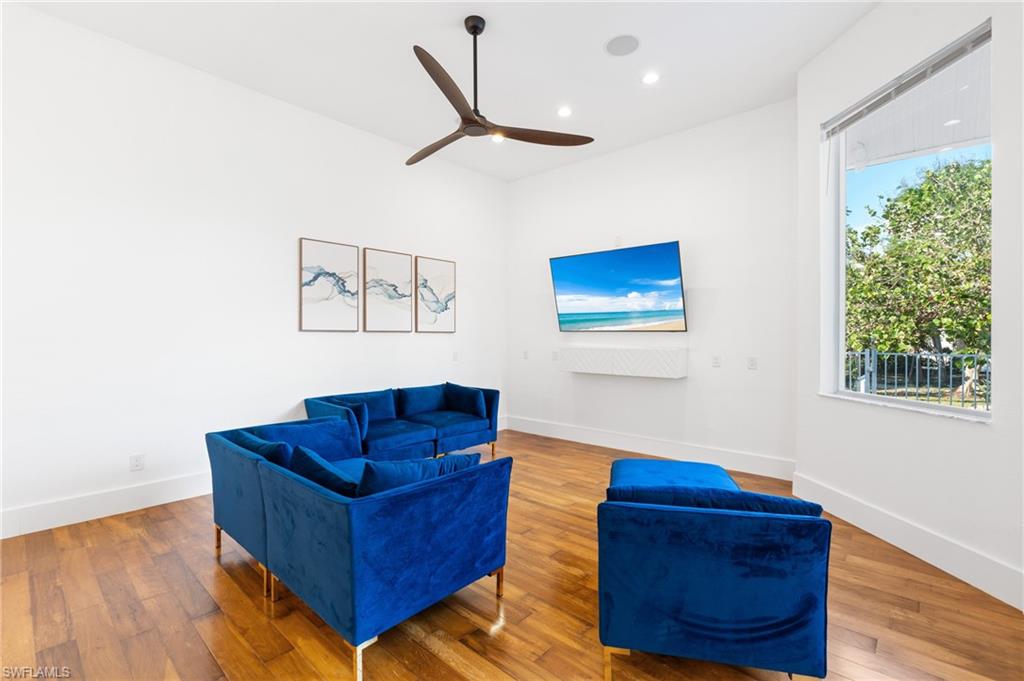 SANIBEL ISLES - Residential