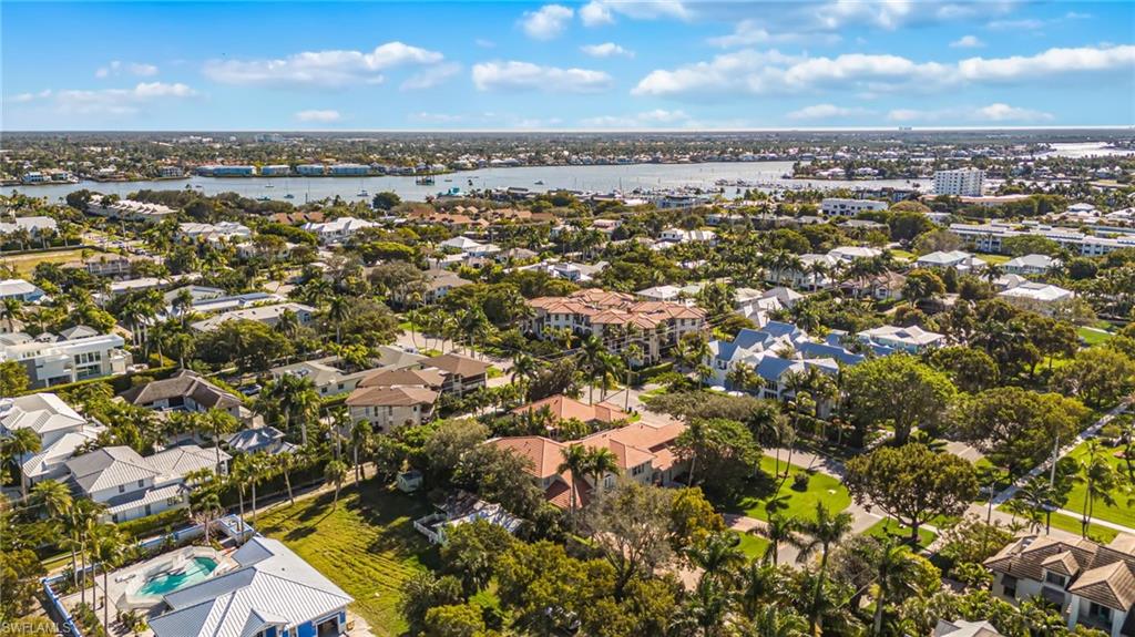 TERRACES OF OLDE NAPLES - Residential