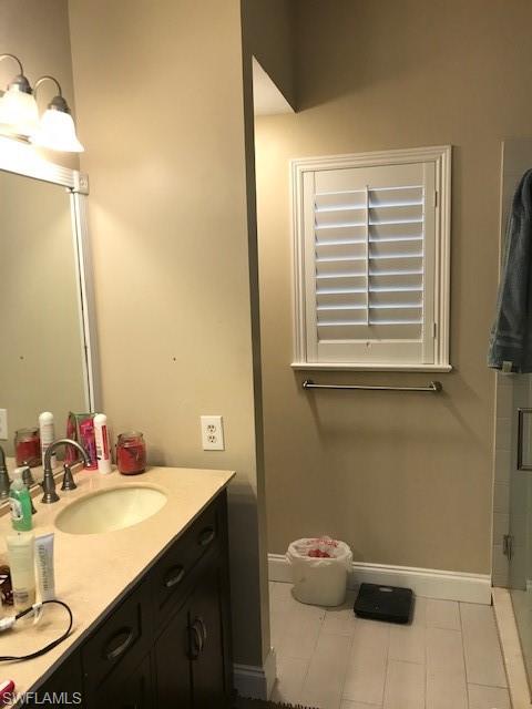 SANDY HOLLOW - Residential