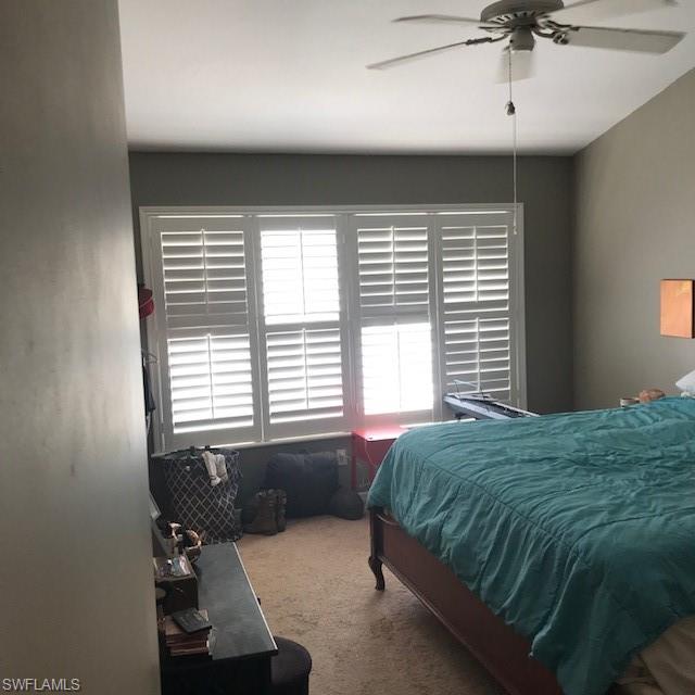 SANDY HOLLOW - Residential