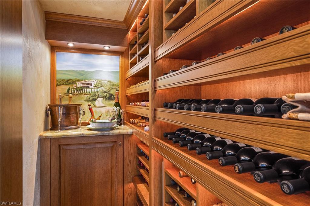 ROOKERY LAKE - Residential