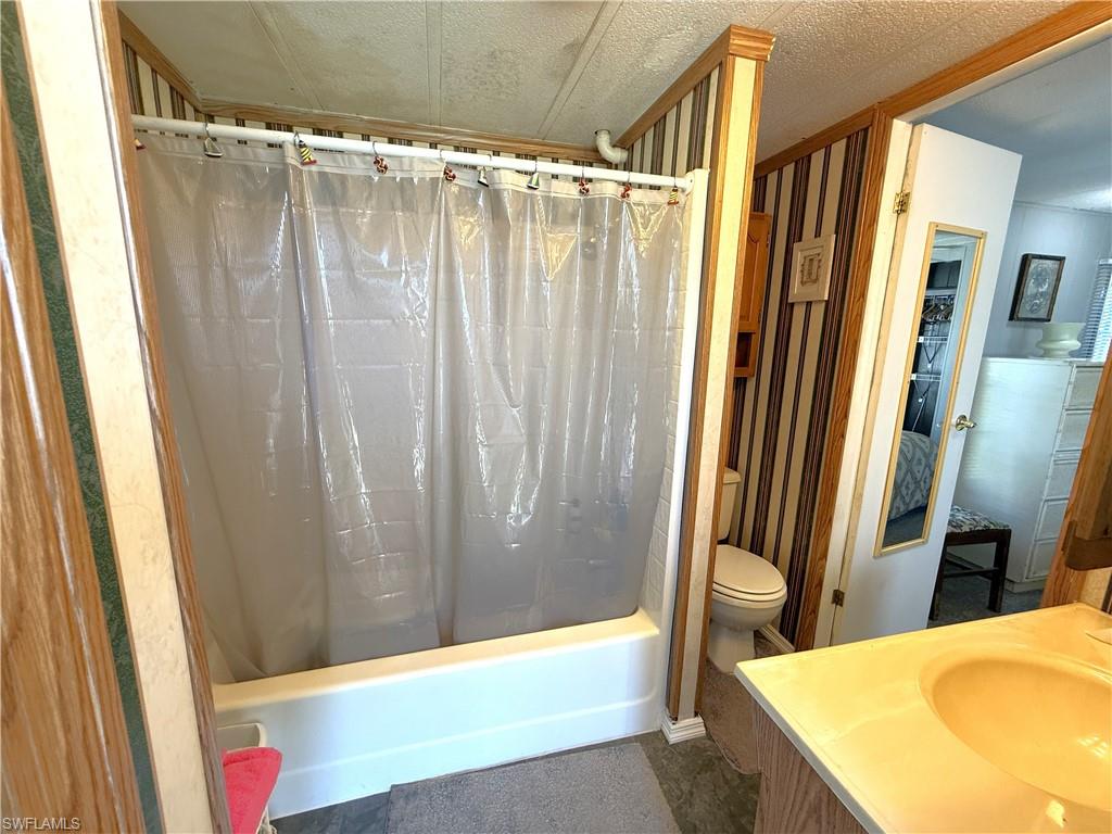 COASTAL ESTATES - Residential