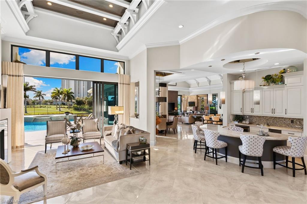 BAY WOODS - Residential